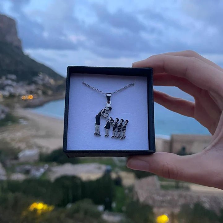 Handgemaakte Ketting 'Moeder & Kinderen'