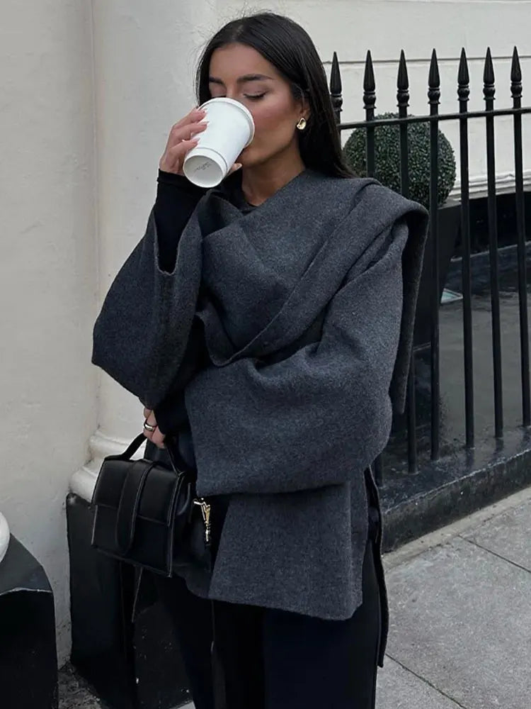 Versa Cape Jas