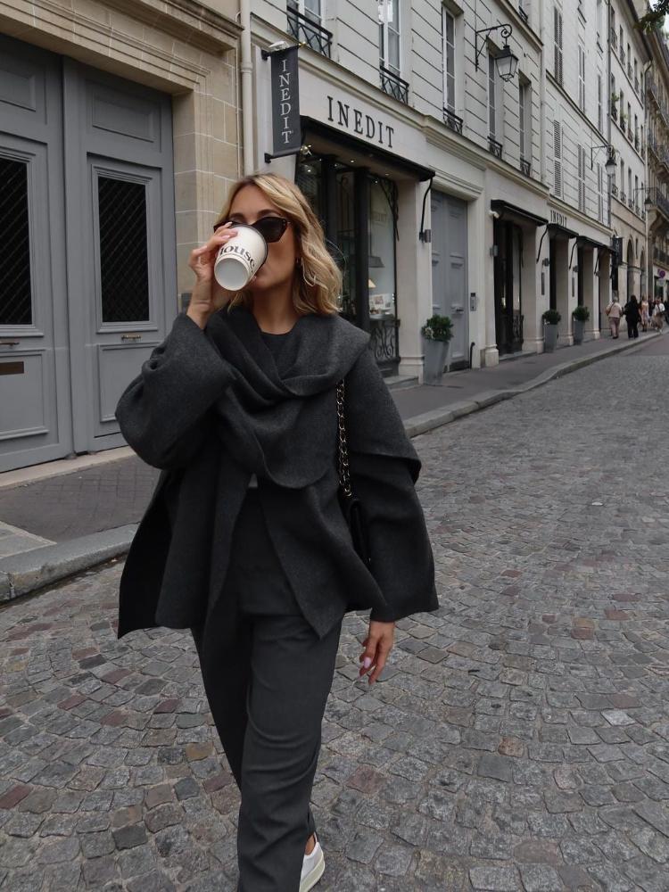 Versa Cape Jas