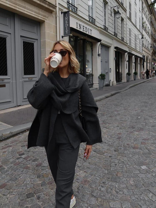 Versa Cape Jas