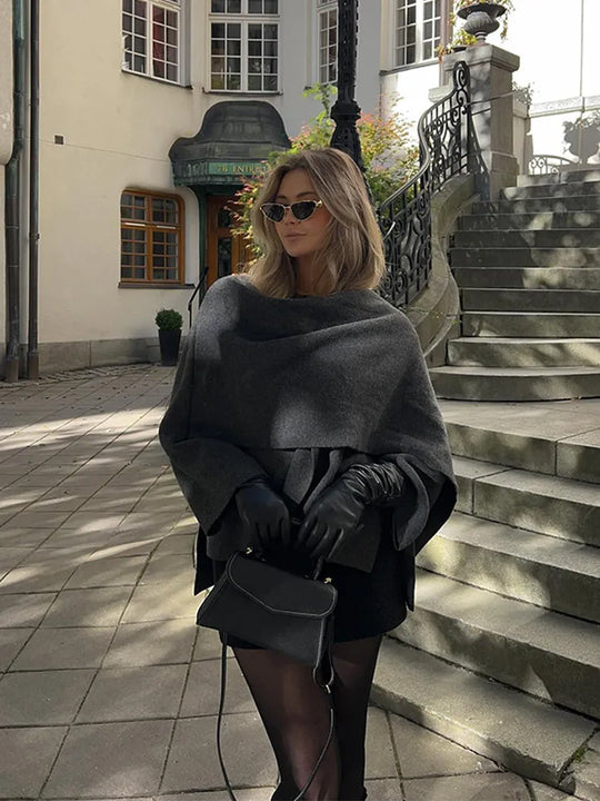 Versa Cape Jas